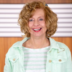 Uploaded by:Angelika