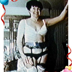 Uploaded by:Barbiebnymph