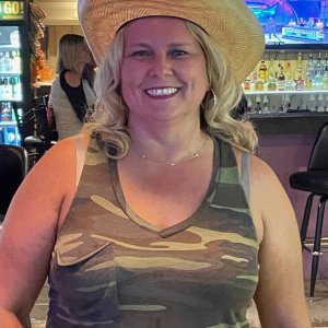 Uploaded by:Suziesizeqos