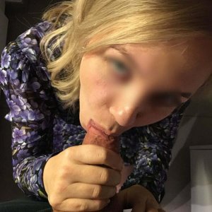 Uploaded by:alicecob