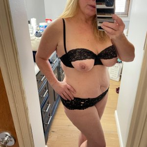 Uploaded by:Hotwifelorelei