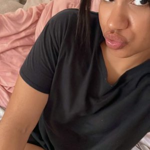 Uploaded by:AspiringCuckold