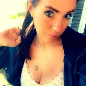 Uploaded by:SweetSexTeen