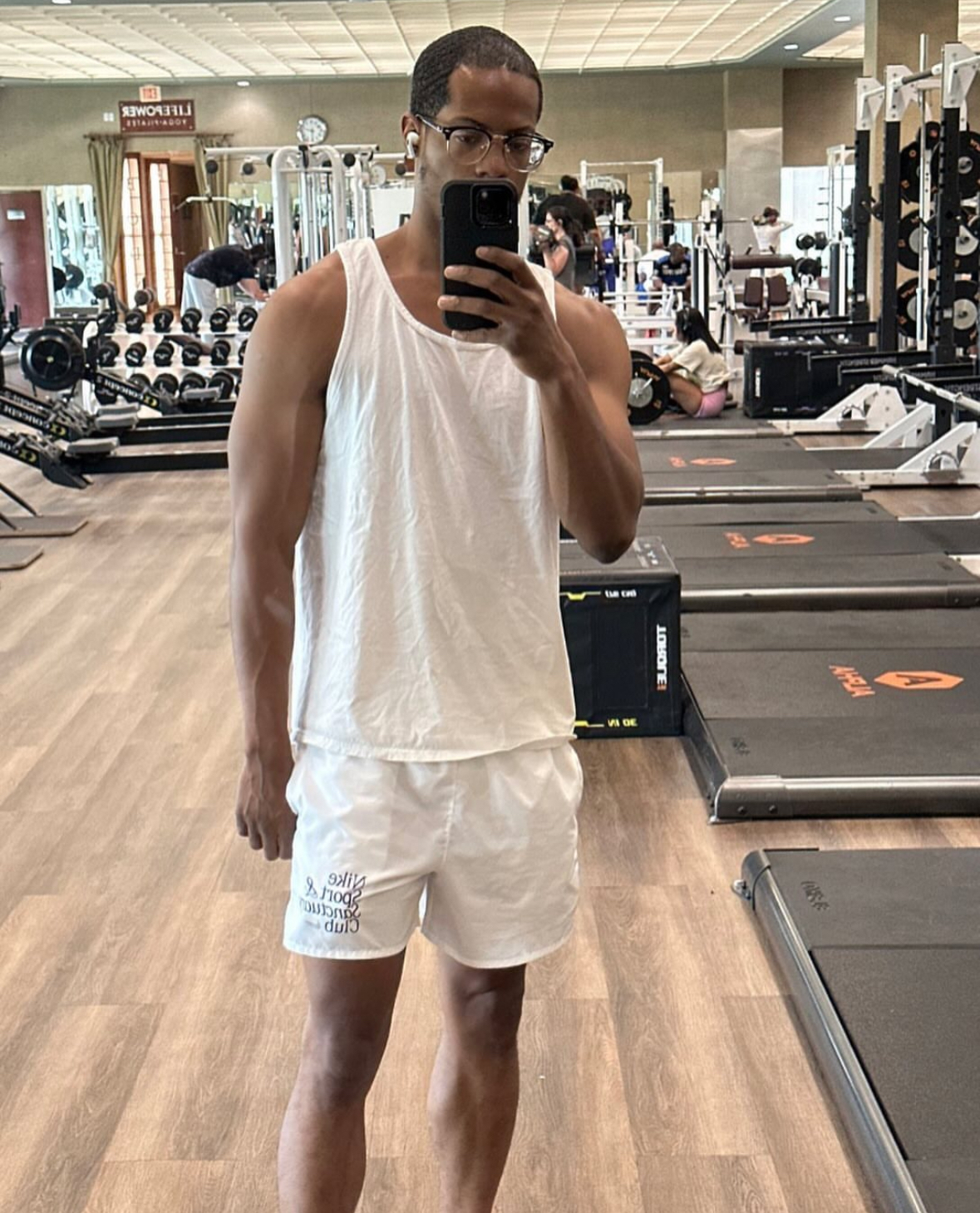 Uploaded by:Daddyfitbull