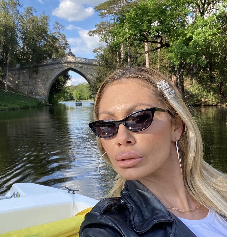 Uploaded by:Elitehotcouple