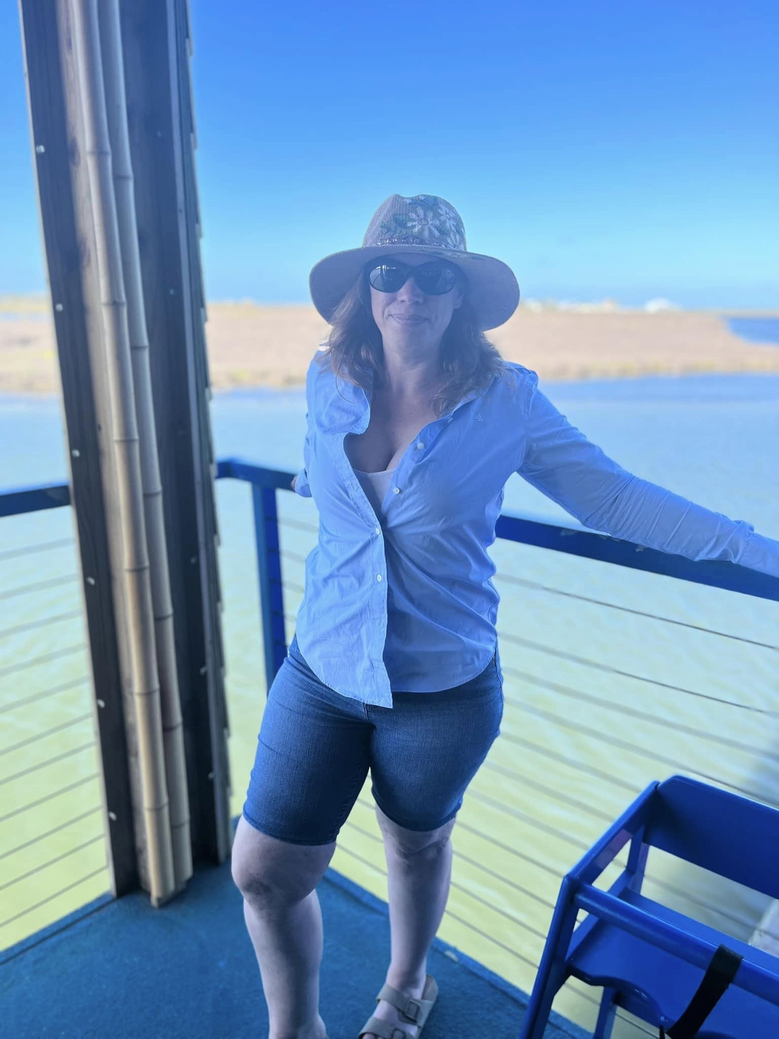 Uploaded by:HotwifeCuckHub