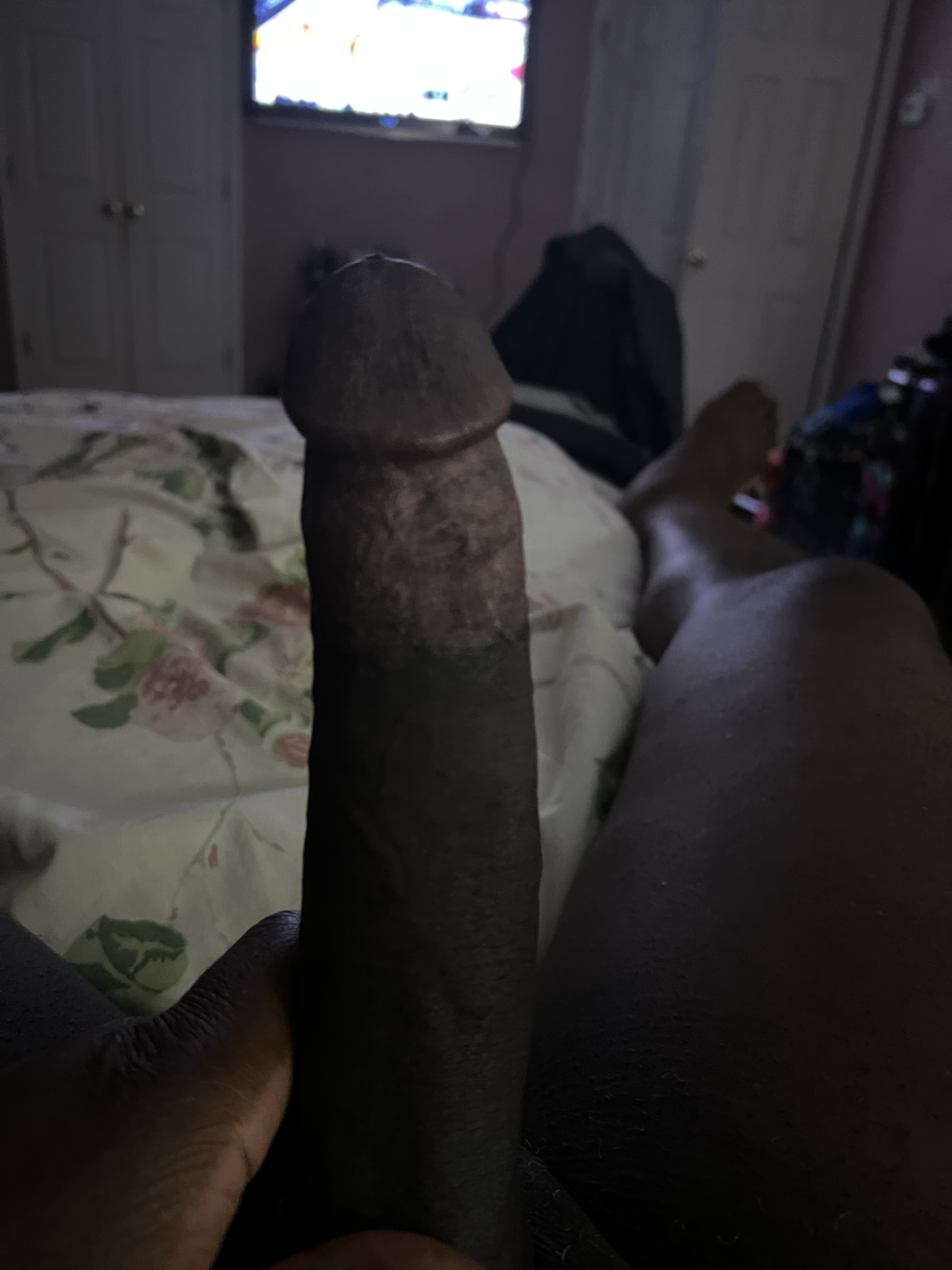 Uploaded by:itsjust9inches