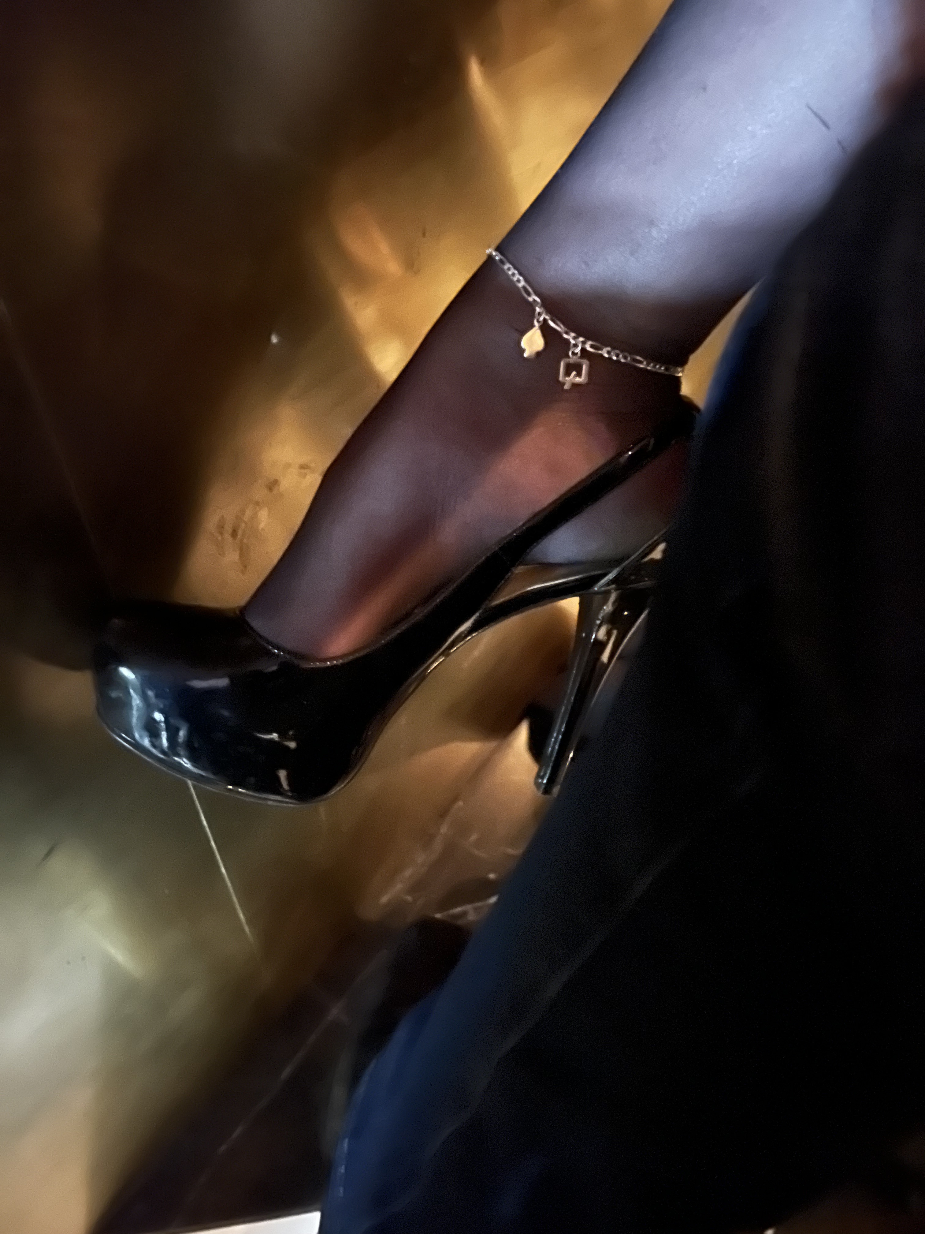 Uploaded by:JanetMcDougall