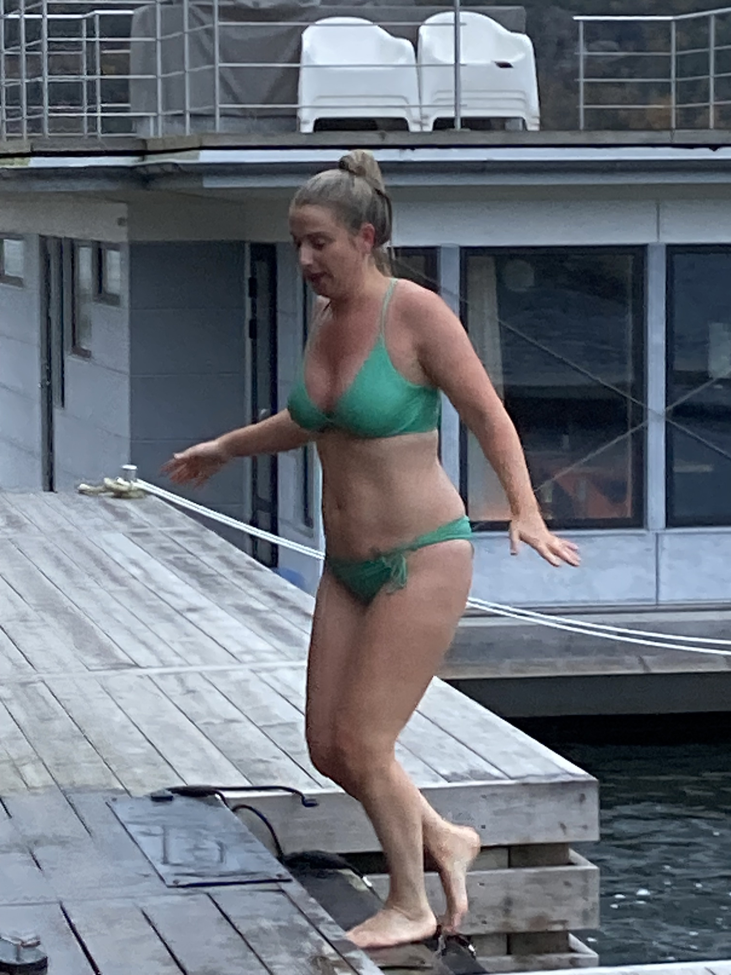 Uploaded by:Jelena40