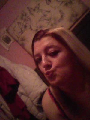 Uploaded by:snowwhore69