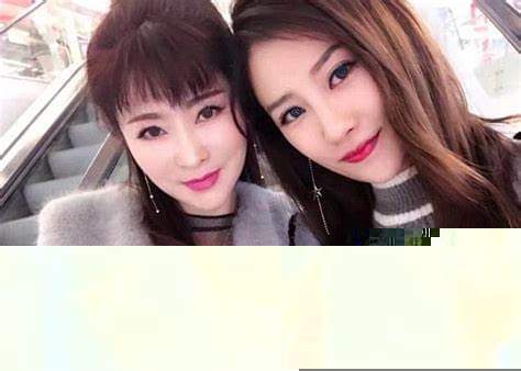 Uploaded by:virgintsik2gmail